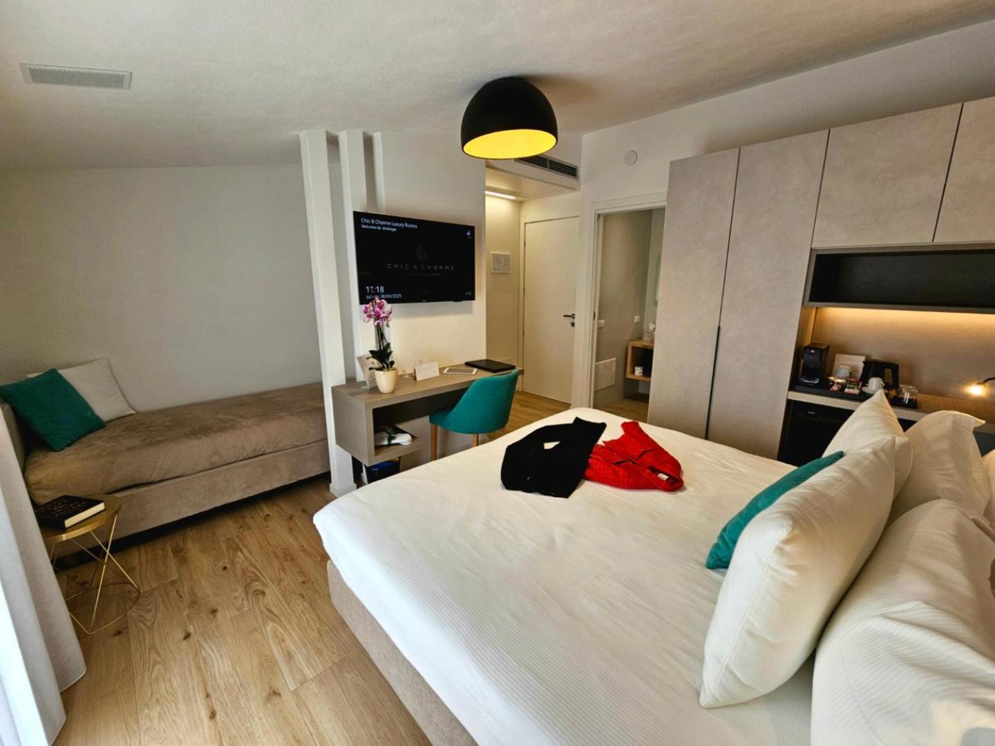 Chic & Charme Luxury Rooms Olbia Esterno foto