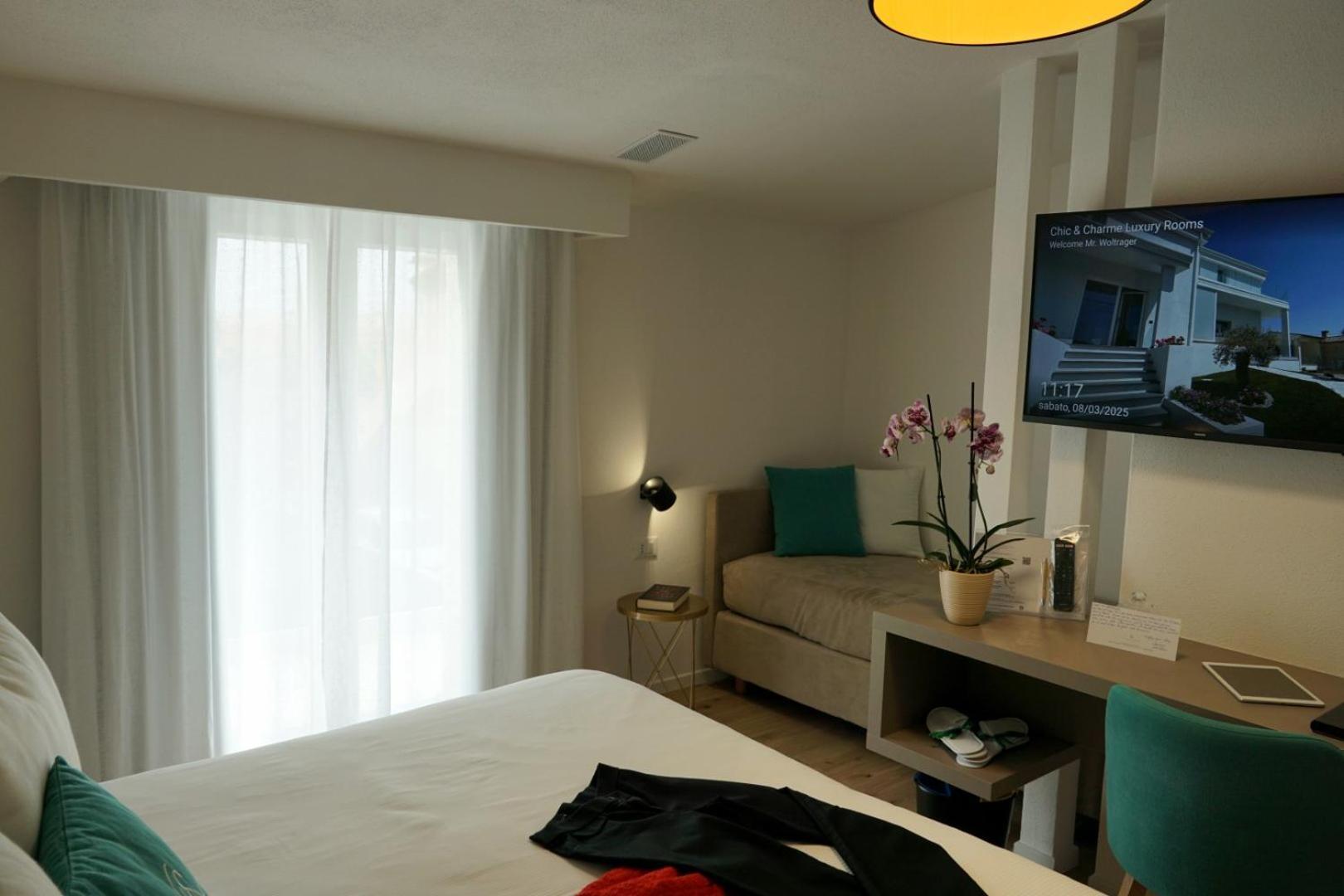 Chic & Charme Luxury Rooms Olbia Esterno foto