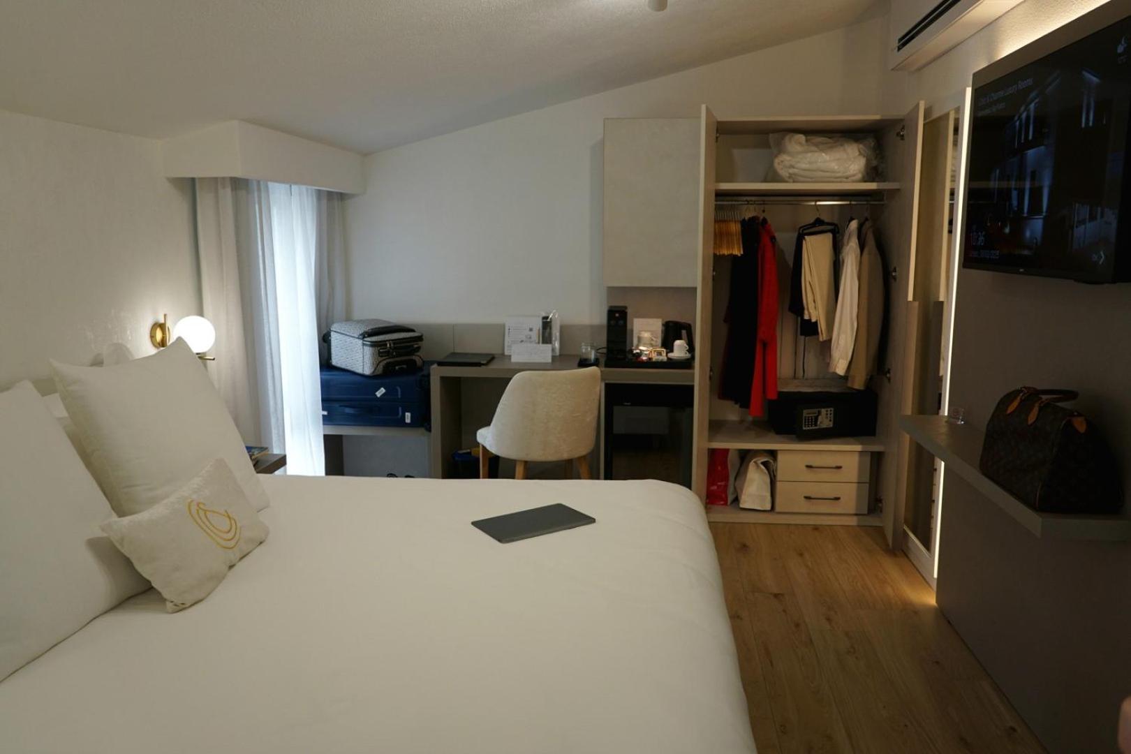 Chic & Charme Luxury Rooms Olbia Esterno foto